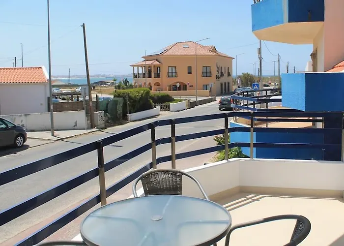 Balili By The Sea Ferrel (Leiria)